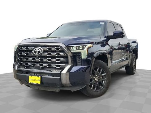 Used 2022 Toyota Tundra Platinum AWD/4WD image 1