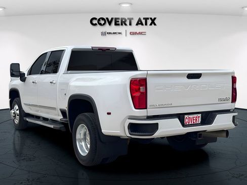 Used 2025 Chevrolet Silverado 3500 High Country w/ High Country Premium Package AWD/4WD image 4