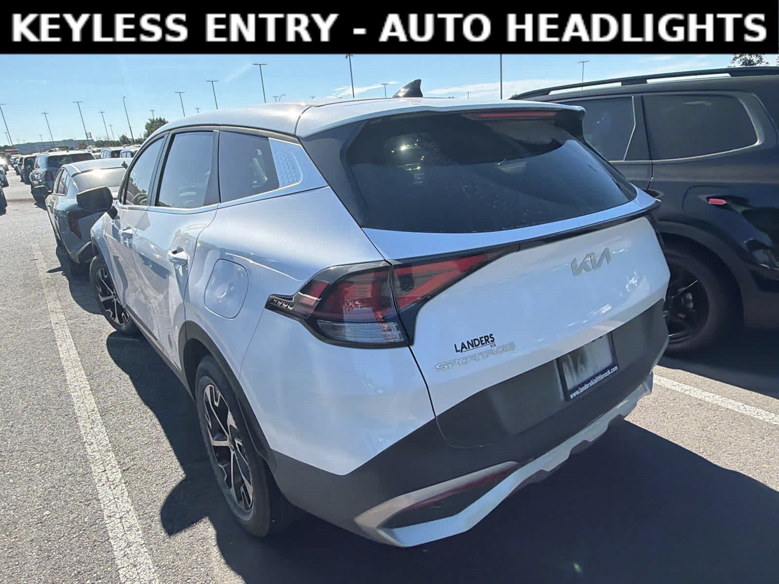 Used 2024 Kia Sportage EX FWD image 6