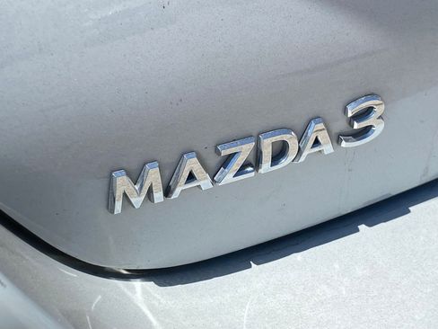 Used 2024 MAZDA MAZDA3 s FWD image 6