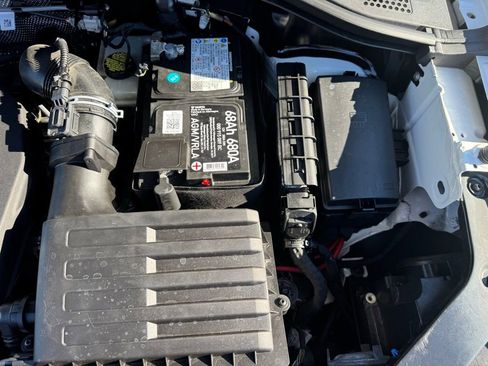 Used 2021 Volkswagen Tiguan SE R-Line w/ 3rd Row Seat Package image 33