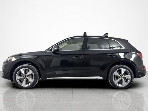 Used 2023 Audi Q5 2.0T Premium Plus w/ Premium Plus Package AWD/4WD image 2