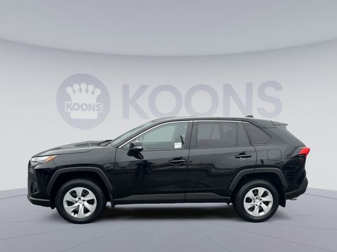 Used 2023 Toyota RAV4 LE image 2