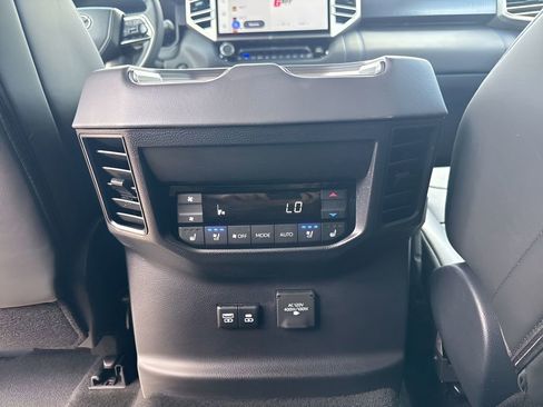 Used 2026 Toyota Sequoia Platinum AWD/4WD image 14