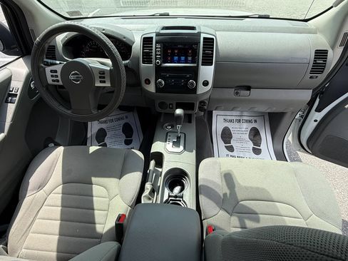 Used 2021 Nissan Frontier S RWD image 8