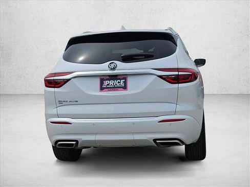 Used 2021 Buick Enclave Avenir w/ Avenir Technology Package AWD/4WD image 6