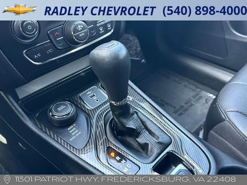 Used 2021 Jeep Cherokee Latitude Lux 80th Anniv w/ Quick Order Package 26U 80TH AWD/4WD image 10