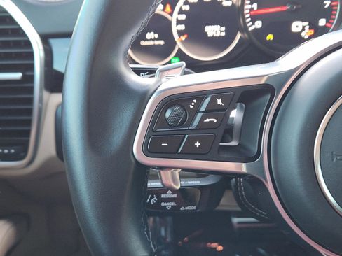 Used 2023 Porsche Cayenne GTS image 24