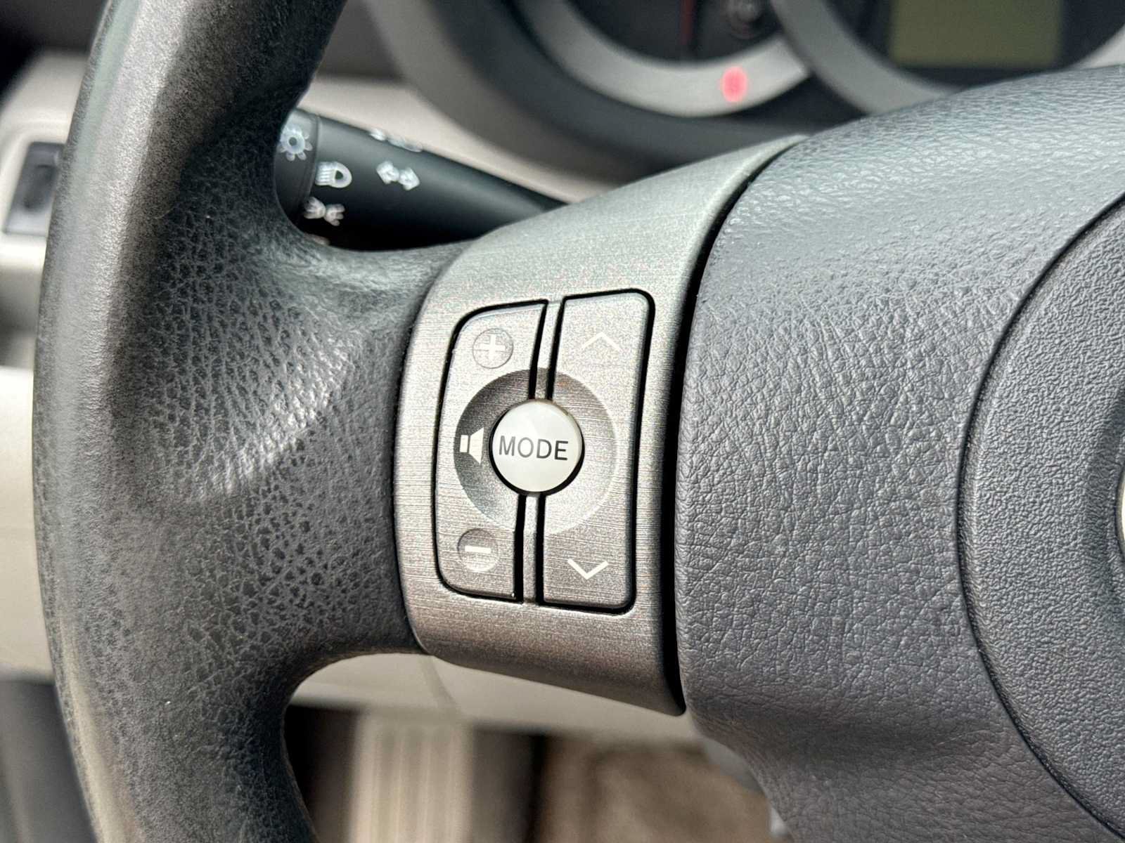 Used 2012 Toyota RAV4 4WD w/ Upgrade Value Pkg image 23