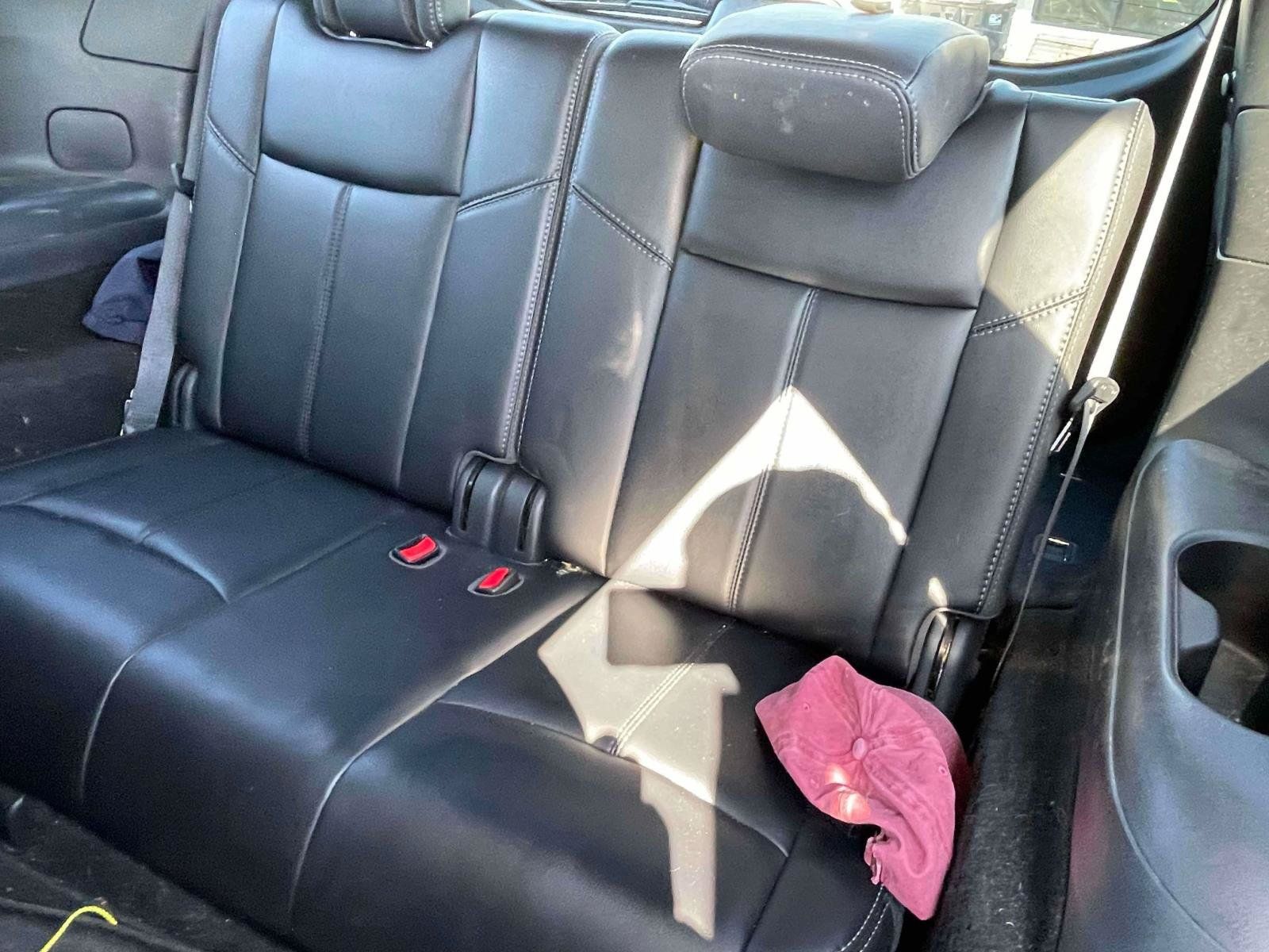 Used 2019 Nissan Pathfinder SL FWD image 16