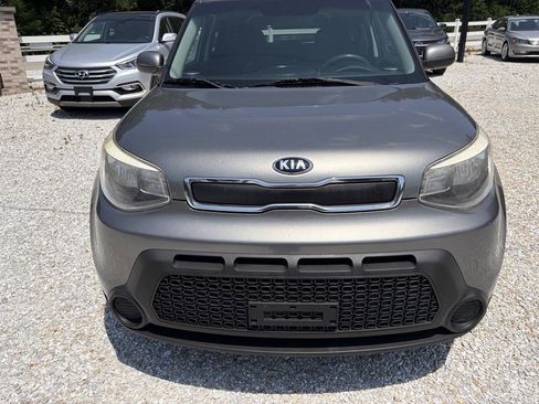Used 2016 Kia Soul FWD image 4