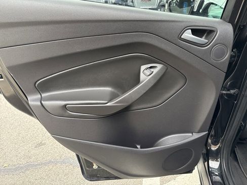 Used 2014 Ford Escape SE w/ Equipment Group 201A image 38