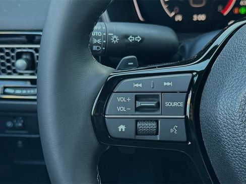 Used 2025 Honda Civic Sport image 24