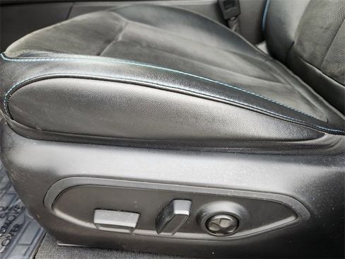 Used 2022 Jeep Grand Cherokee Trailhawk w/ Luxury Tech Group III image 9