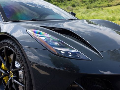 Used 2024 Lotus Emira First Edition image 15