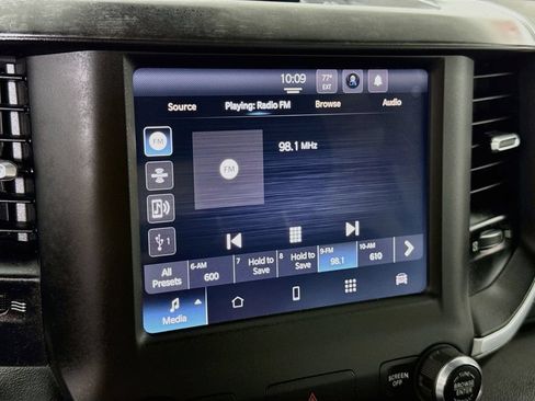 Used 2022 RAM 1500 Big Horn AWD/4WD image 7