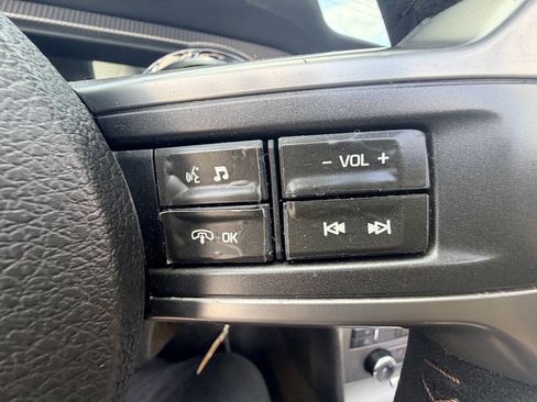 Used 2010 Ford Mustang GT Premium RWD image 37