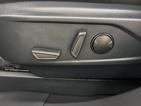 Certified 2025 Ford Mustang Mach-E GT image 4