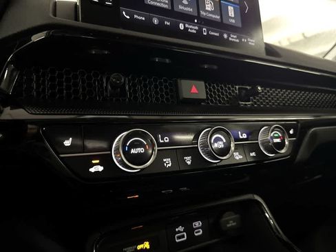 Used 2025 Honda CR-V EX-L image 19