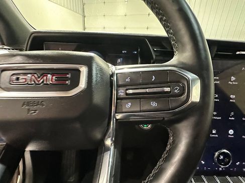 Used 2025 GMC Terrain Elevation w/ Elevation Premium Package AWD/4WD image 37