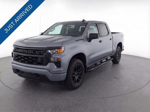 Used 2024 Chevrolet Silverado 1500 Custom w/ Turbomax Blackout Package image 1