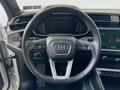 Used 2023 Audi Q3 2.0T Premium image 12