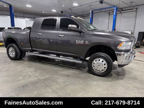 Used 2016 RAM 3500 Big Horn image 26