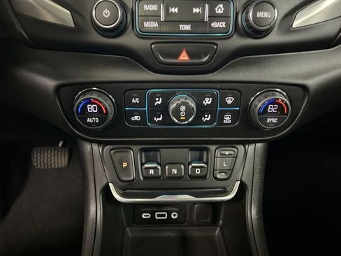 Certified 2018 GMC Terrain SLT w/ Preferred Package image 17