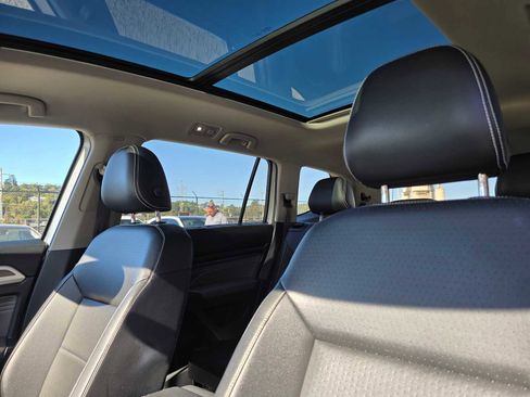 Used 2022 Volkswagen Atlas SEL image 24