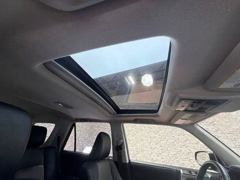 Used 2021 Toyota 4Runner SR5 Premium w/ Moonroof Package AWD/4WD image 12