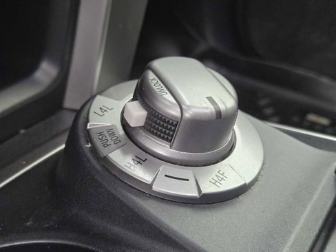 Used 2022 Toyota 4Runner Limited image 29