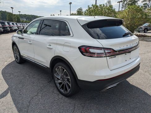 Certified 2023 Lincoln Nautilus Reserve w/ Equipment Group 202A image 7