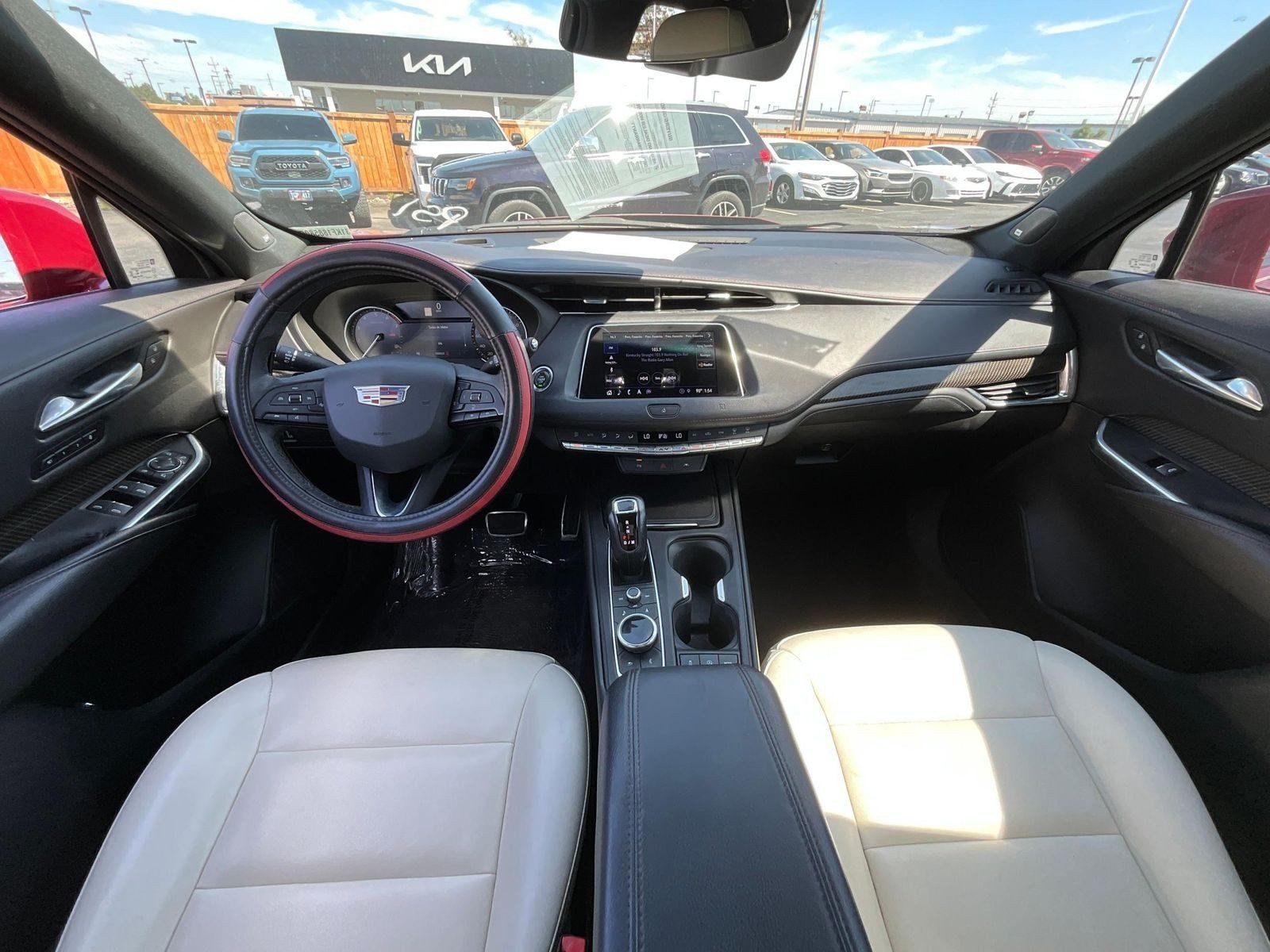 Used 2019 Cadillac XT4 Sport w/ Driver Awareness Package FWD image 7