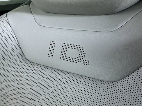 Used 2021 Volkswagen ID.4 Pro S RWD image 13