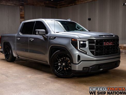 Used 2024 GMC Sierra 1500 Elevation w/ X31 Off-Road Package image 1