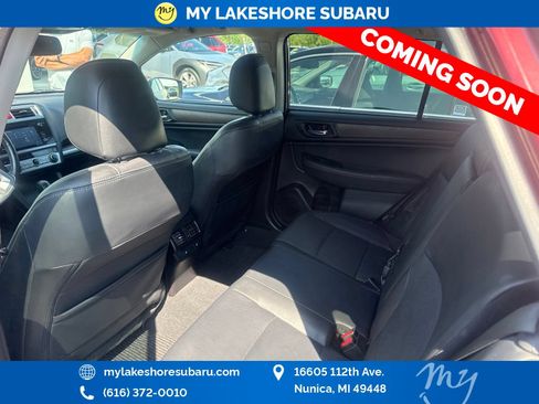 Used 2017 Subaru Outback 2.5i Limited AWD/4WD image 13