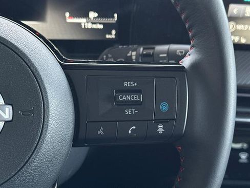 New 2025 Nissan Kicks SR w/ SR Premium Package image 28