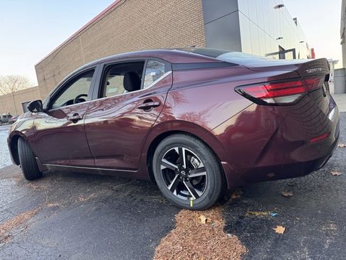 New 2025 Nissan Sentra SV w/ All-Weather Package image 31