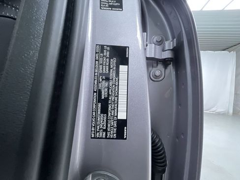 New 2026 Volvo XC40 B5 Ultra w/ Climate Package image 24