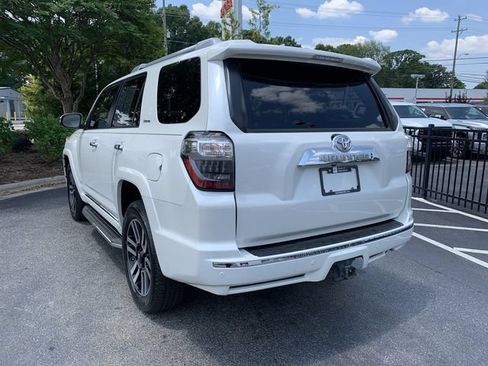 Used 2017 Toyota 4Runner Limited AWD/4WD image 6