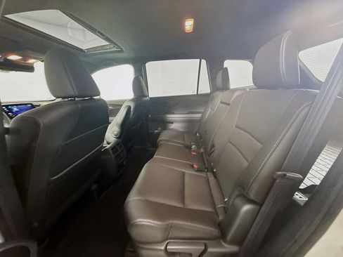 Used 2023 Honda Passport EX-L image 25