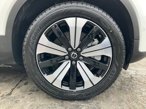 Used 2023 Volvo C40 P8 Recharge Plus AWD/4WD image 77