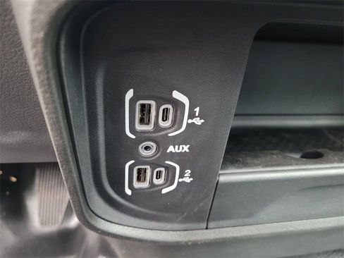 New 2024 RAM 5500 Tradesman AWD/4WD image 23