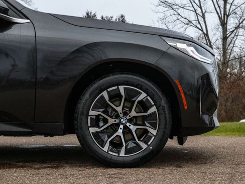 New 2026 BMW X3 xDrive30 w/ Premium Package image 3