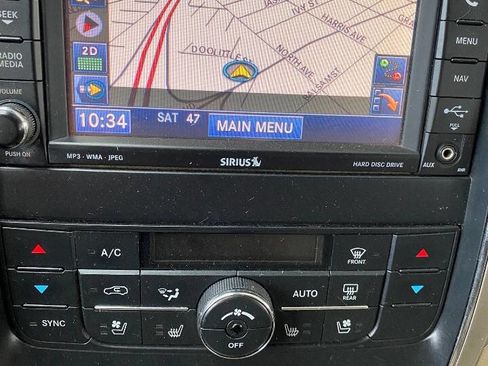 Used 2013 Jeep Grand Cherokee Limited w/ Luxury Group II image 19