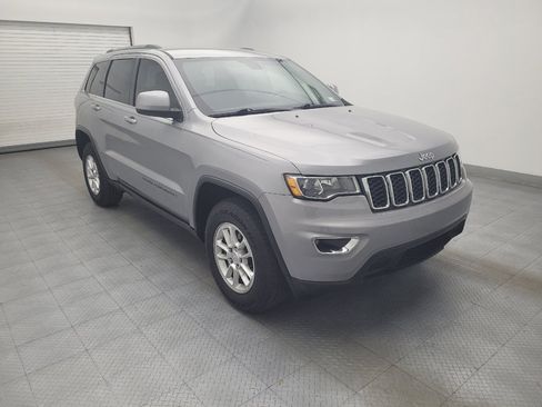 Used 2020 Jeep Grand Cherokee Laredo image 13