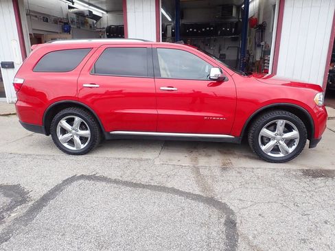 Used 2011 Dodge Durango Citadel image 28