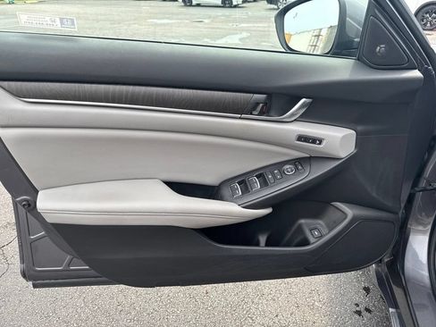 Used 2020 Honda Accord EX-L image 30