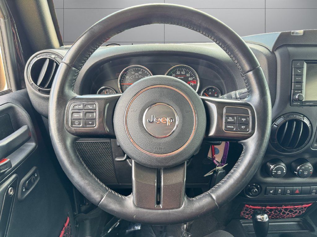Used 2018 Jeep Wrangler Unlimited Rubicon AWD/4WD image 13