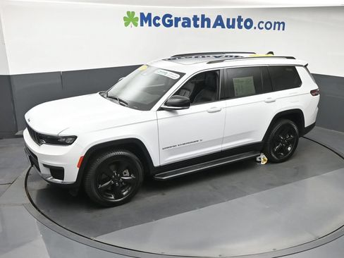 Used 2022 Jeep Grand Cherokee L Limited AWD/4WD image 25